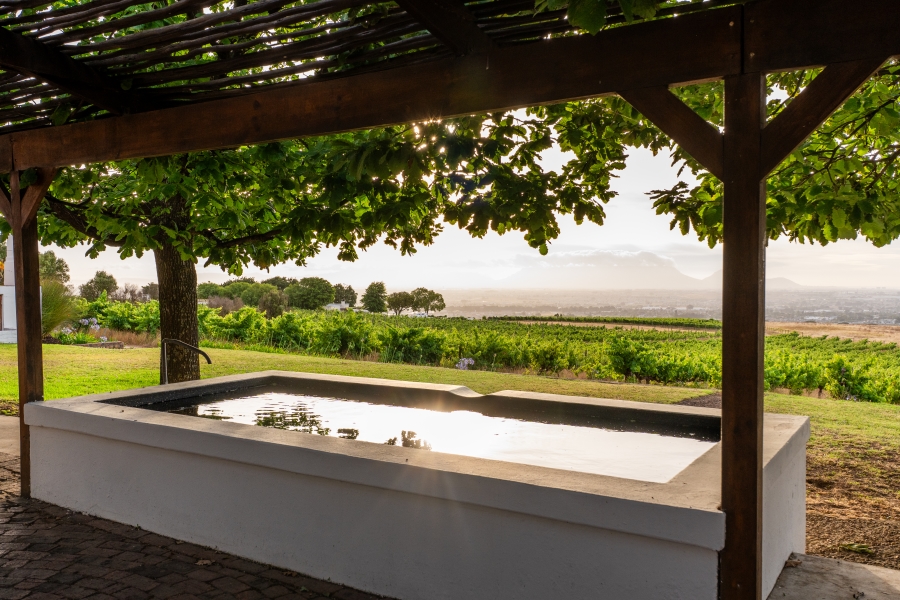 4 Bedroom Property for Sale in Stellenbosch Farms Western Cape